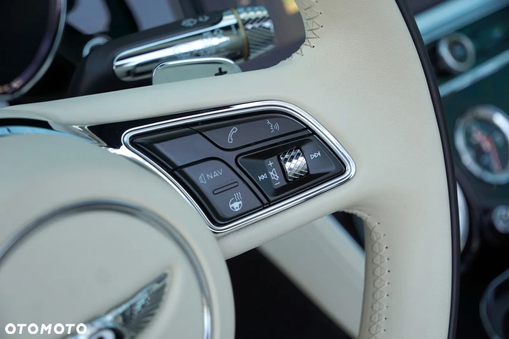 Bentley Continental GT V8 Convertible - 36