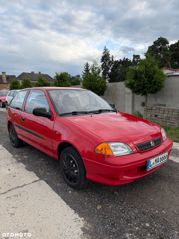 Suzuki Swift - 4
