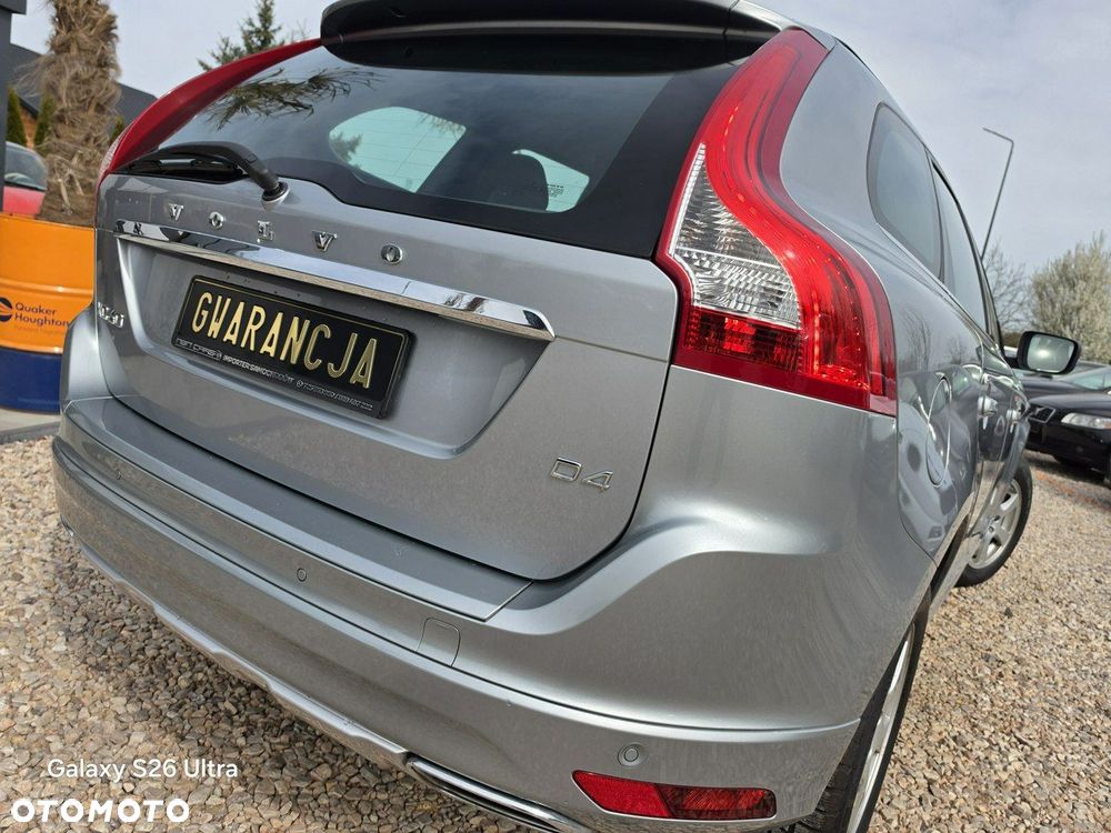Volvo XC 60 D4 Momentum - 21