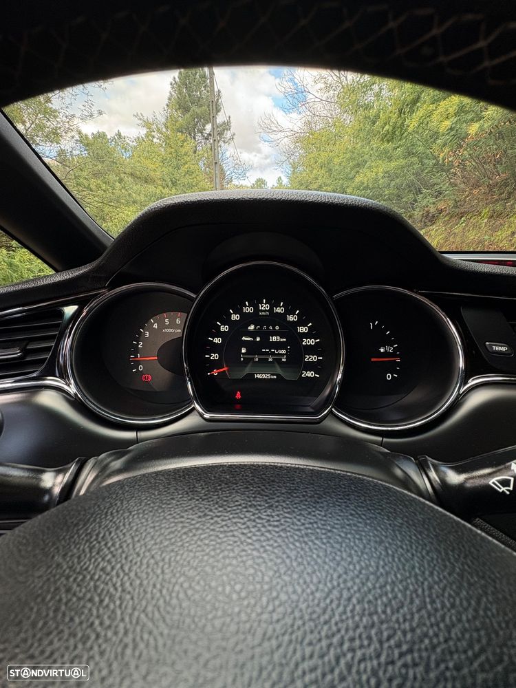 Kia Ceed 1.6 CRDi GT Line - 10