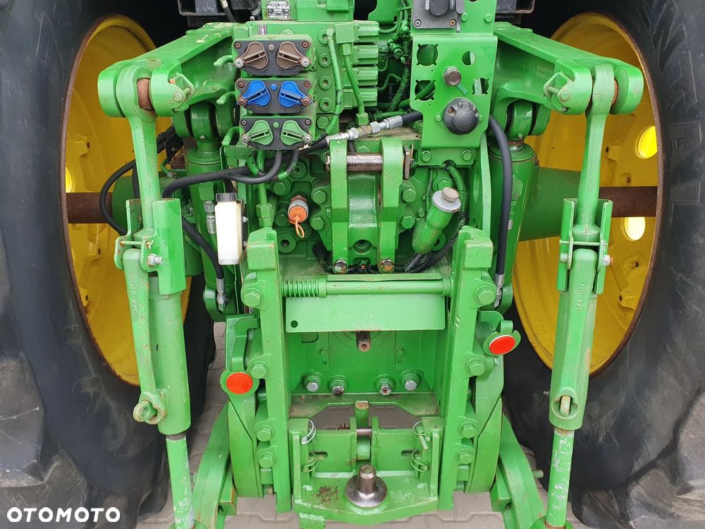 John Deere 7200 R - 9