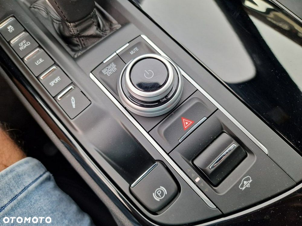 Maserati Levante S Q4 GranLusso - 29