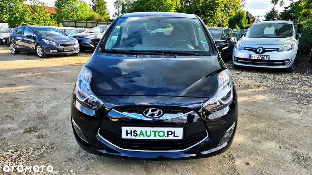 Hyundai ix20 1.4 Premium blue - 4