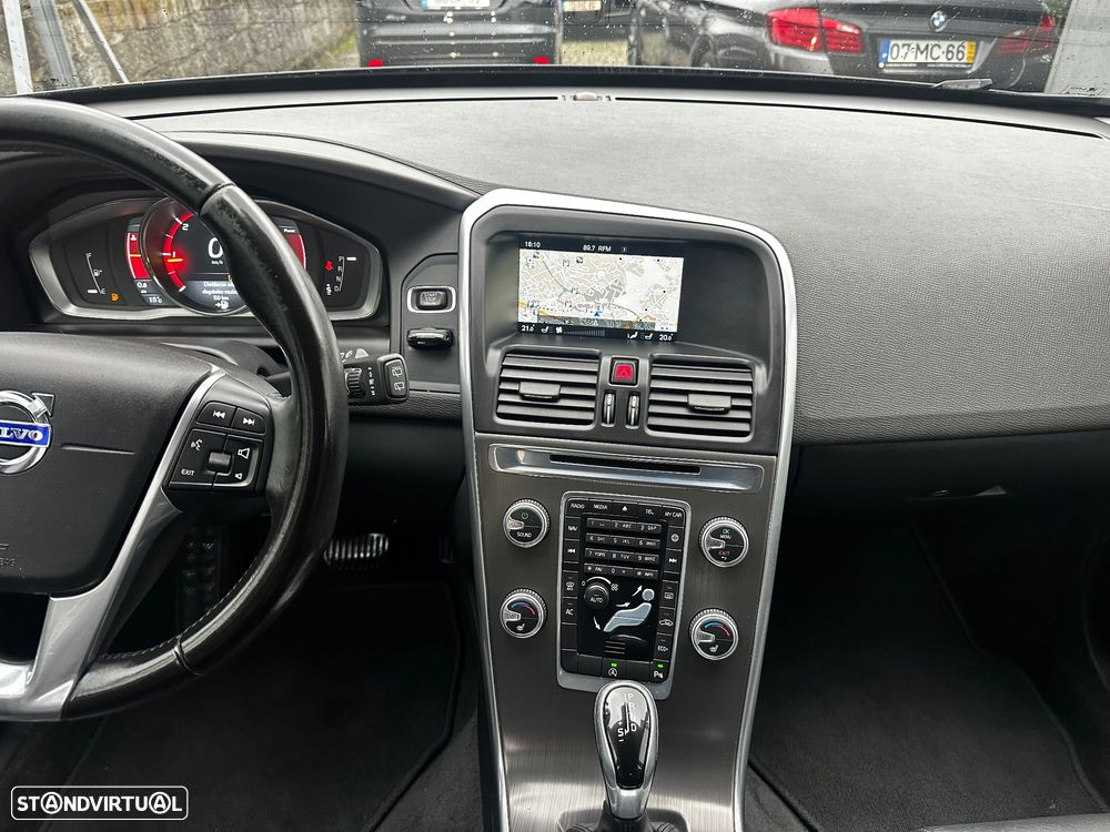 Volvo XC 60 D3 Geartronic Summum - 31