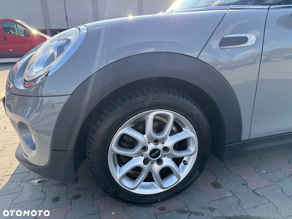 MINI Cooper Standard - 8
