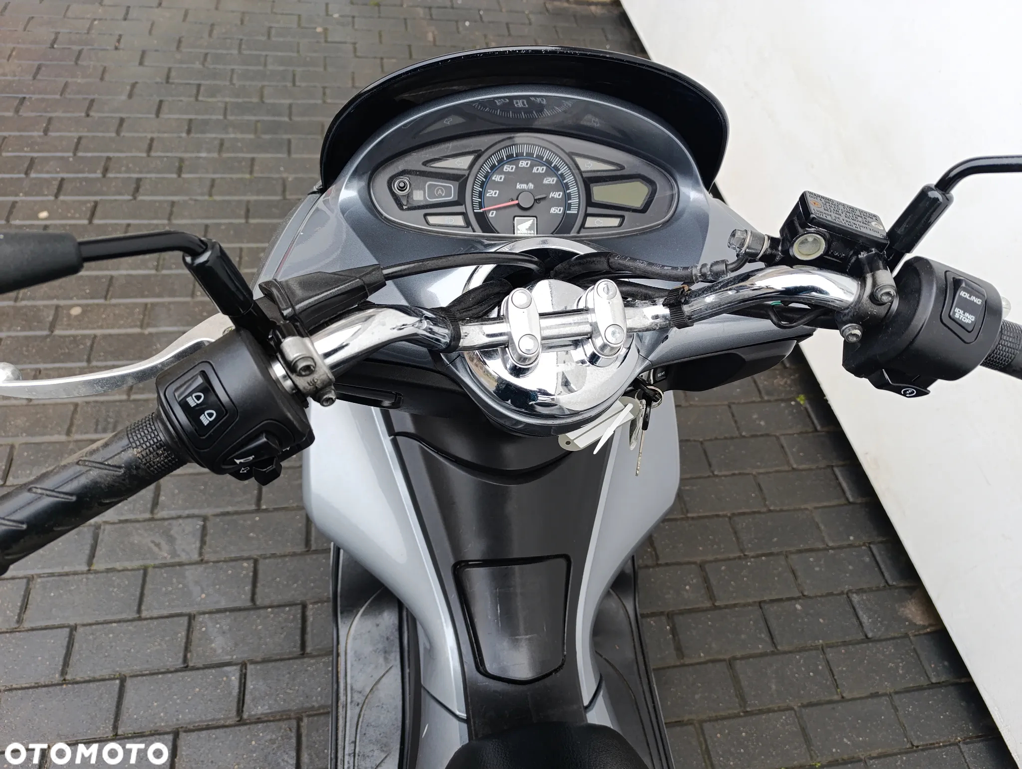 Honda PCX - 13