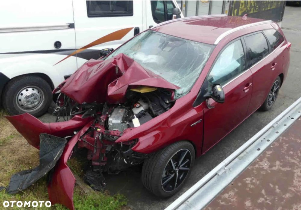 Toyota Auris 1.8 VVT-i Automatik Team Deutschland - 2