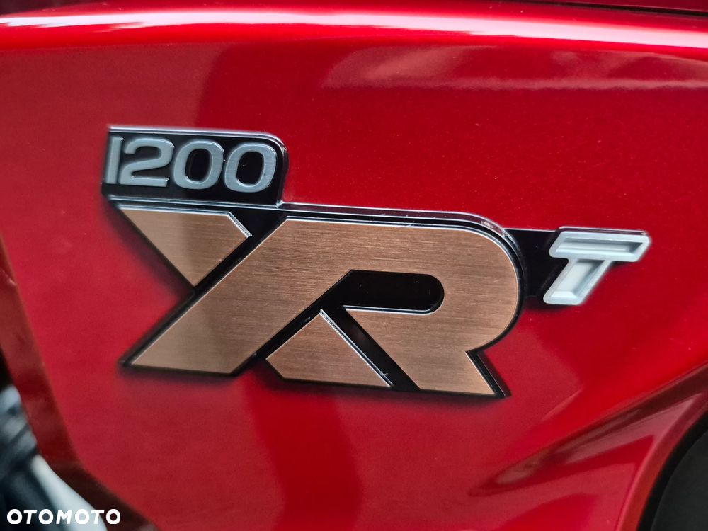 Triumph Tiger - 1