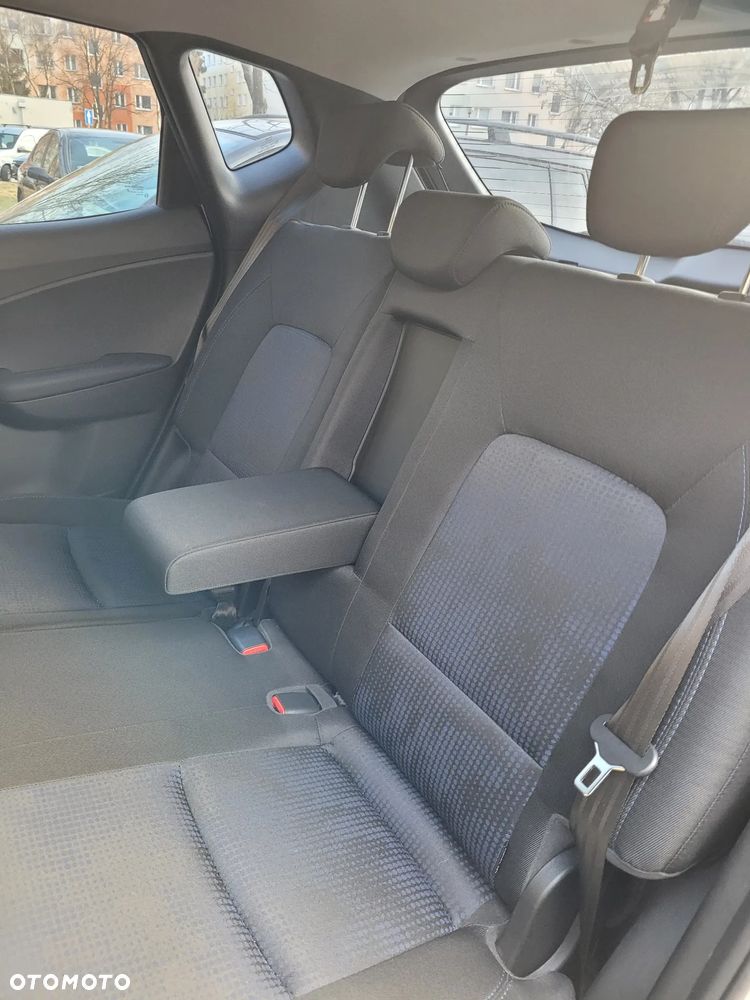 Hyundai ix20 1.6 Classic + - 9