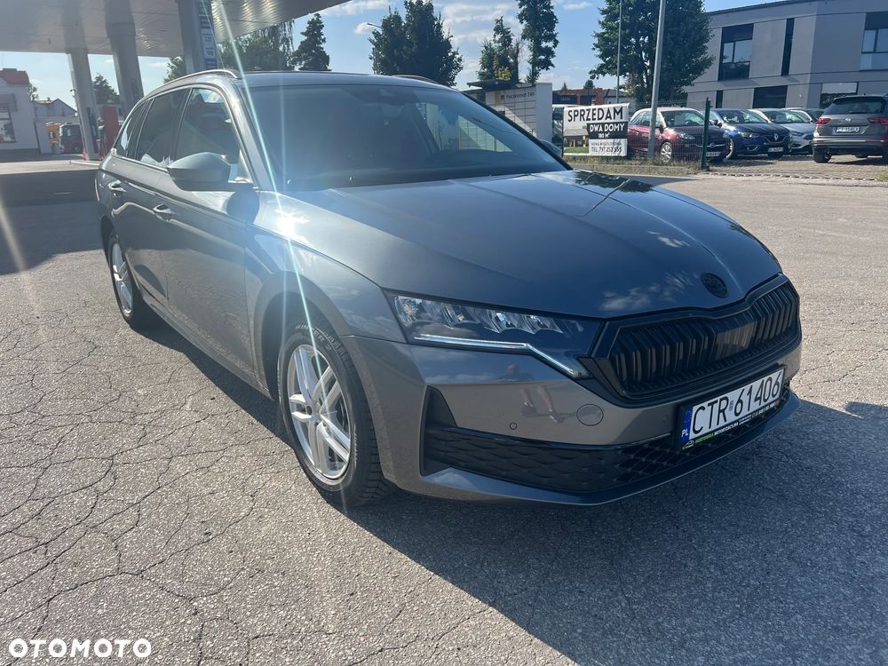 Skoda Octavia 2.0 TDI Selection DSG - 2