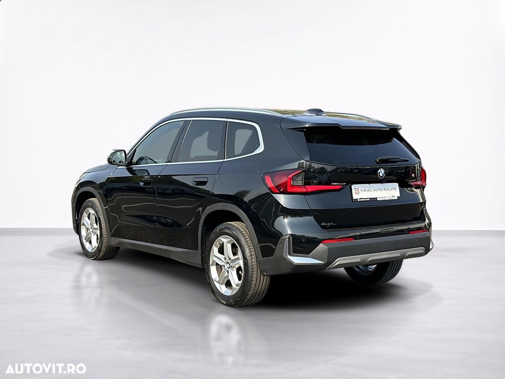 BMW X1 sDrive18d AT - 4