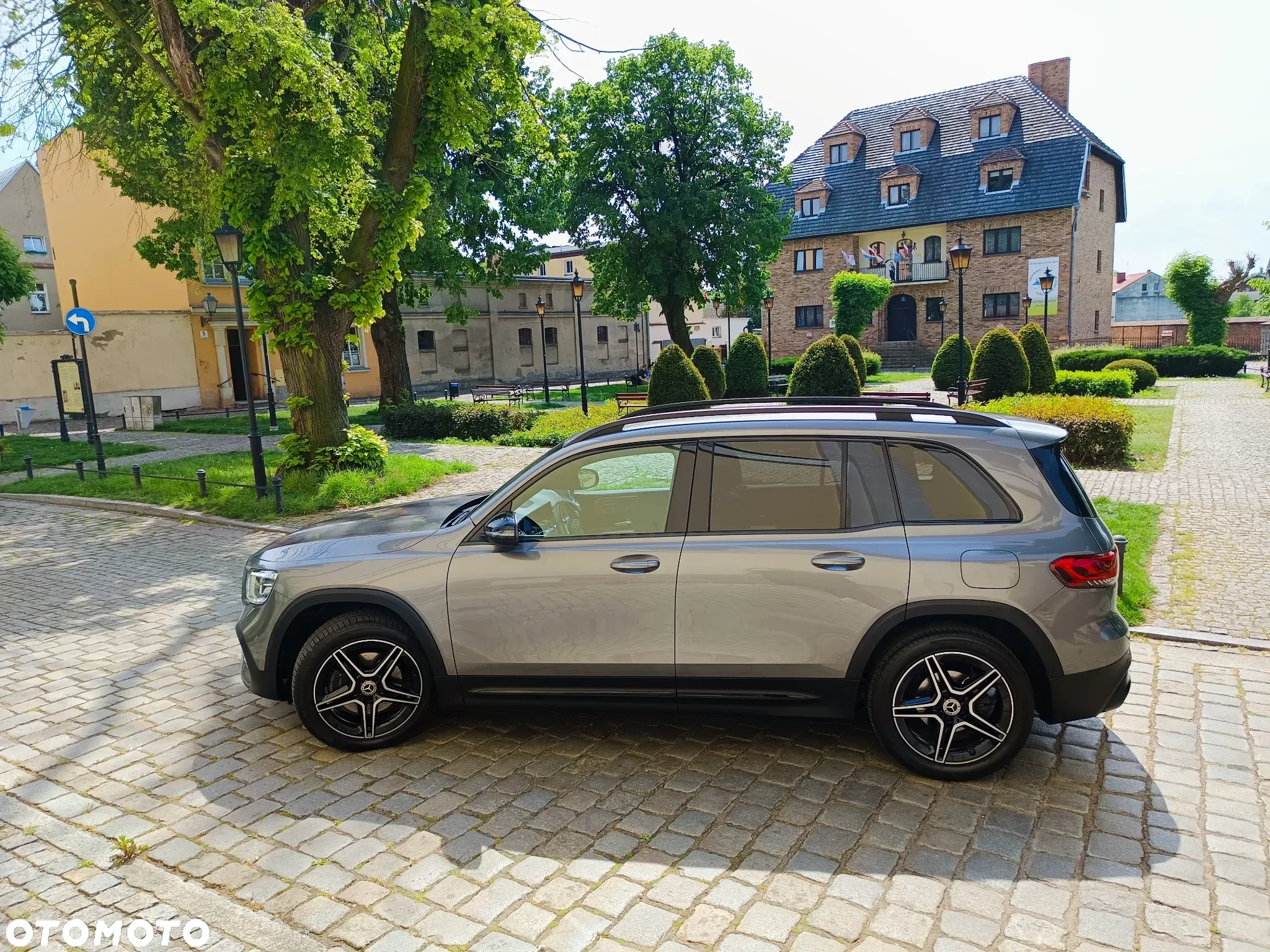Mercedes-Benz GLB 200 AMG Line 7G-DCT - 20