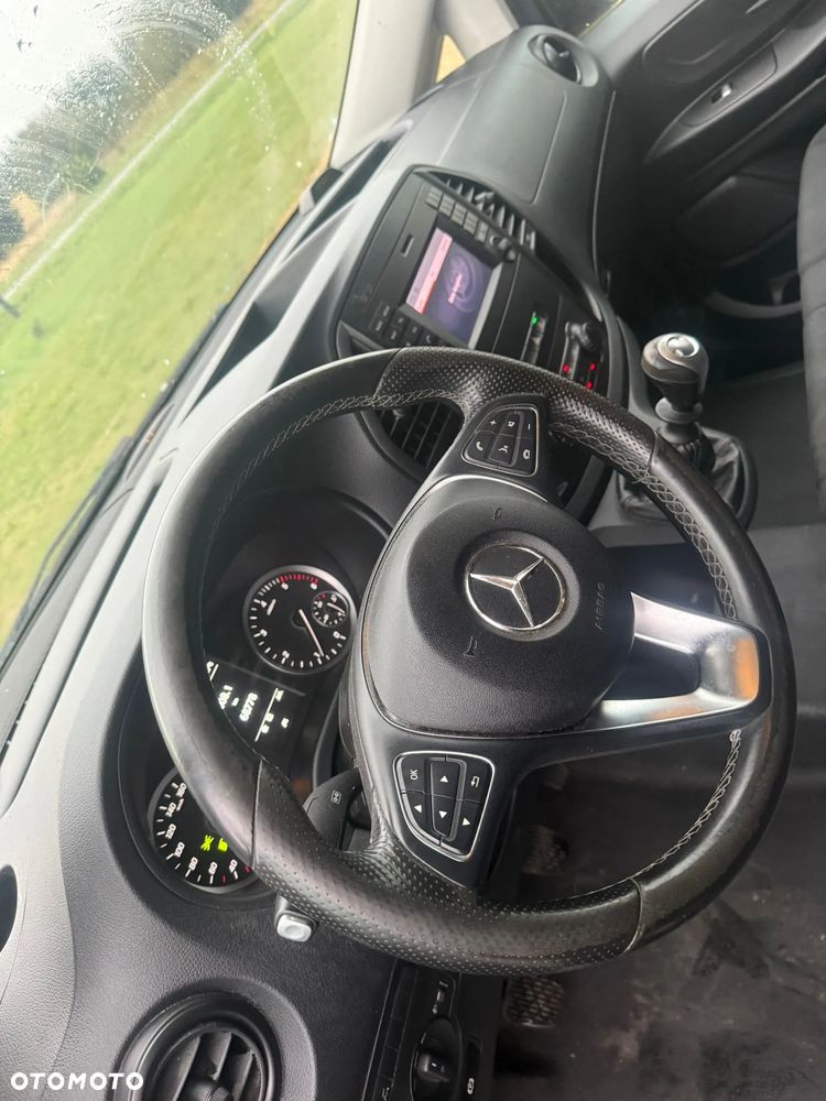 Mercedes-Benz Vito - 5