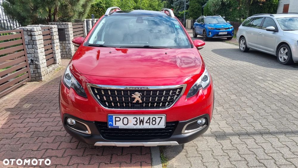 Peugeot 2008 1.2 Pure Tech GPF Allure S&S EAT6 - 5