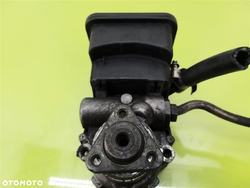 POMPA WSPOMAGANIA BMW SERIA 3 E46 2,0 DIESEL 115 KM 98-07 R ZF - 3