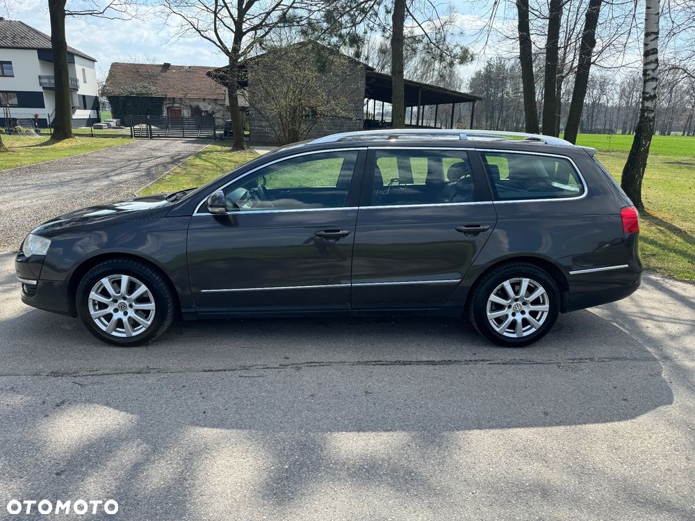 Volkswagen Passat 2.0 TDI Highline - 8