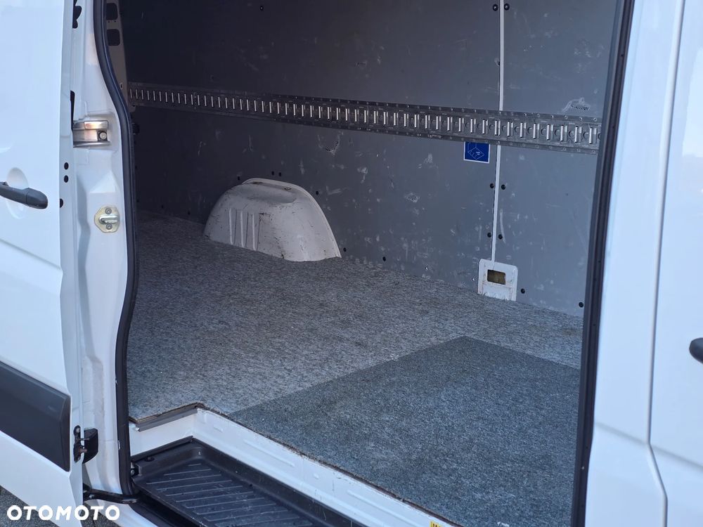 Mercedes-Benz Sprnter - 25