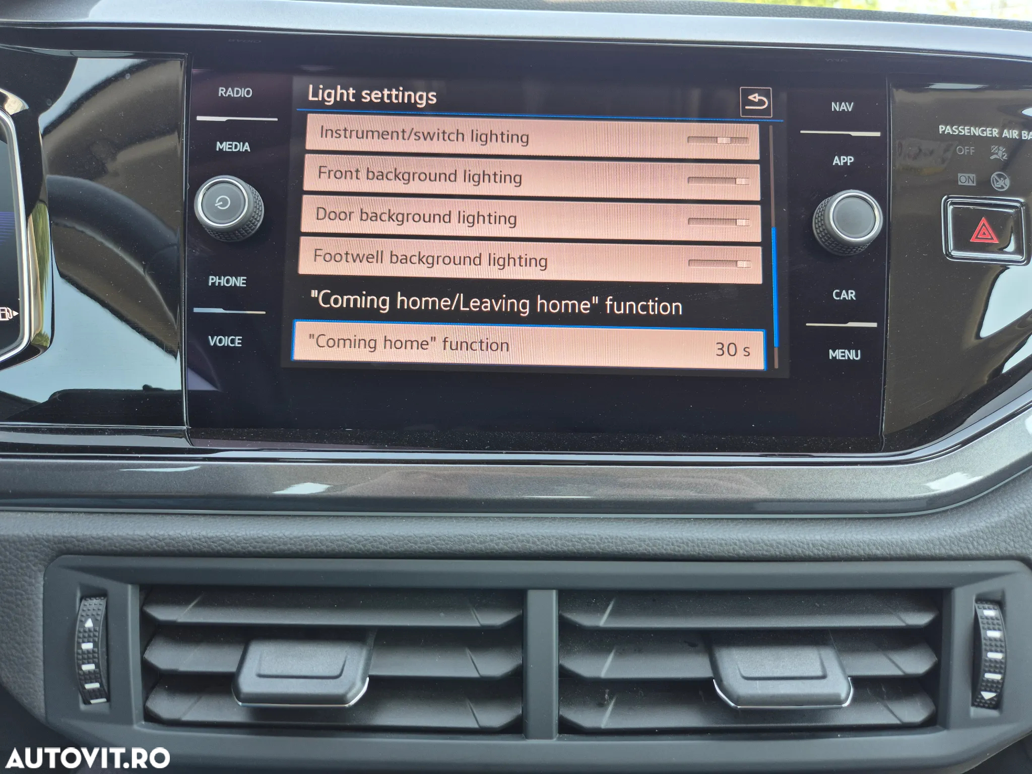 Volkswagen Polo 1.0 TSI Style - 25