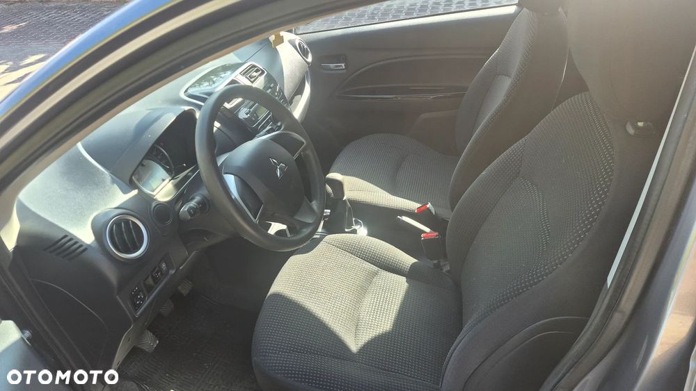 Mitsubishi Space Star 1.2 Intense - 22