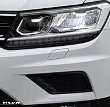 Zaślepka spryskiwacza VW TIGUAN 2015- 2018 KOLORY - 1