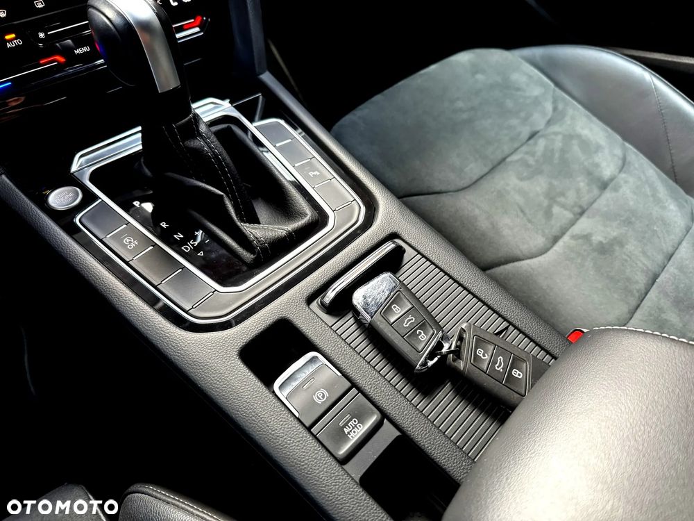Volkswagen Arteon 2.0 TSI R-Line DSG - 20