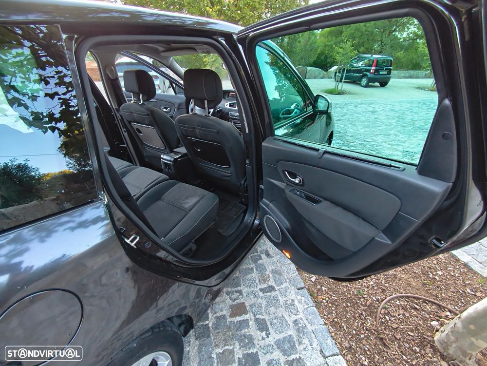 Renault Grand Scénic 1.5 dCi Dynamique S 7L - 16