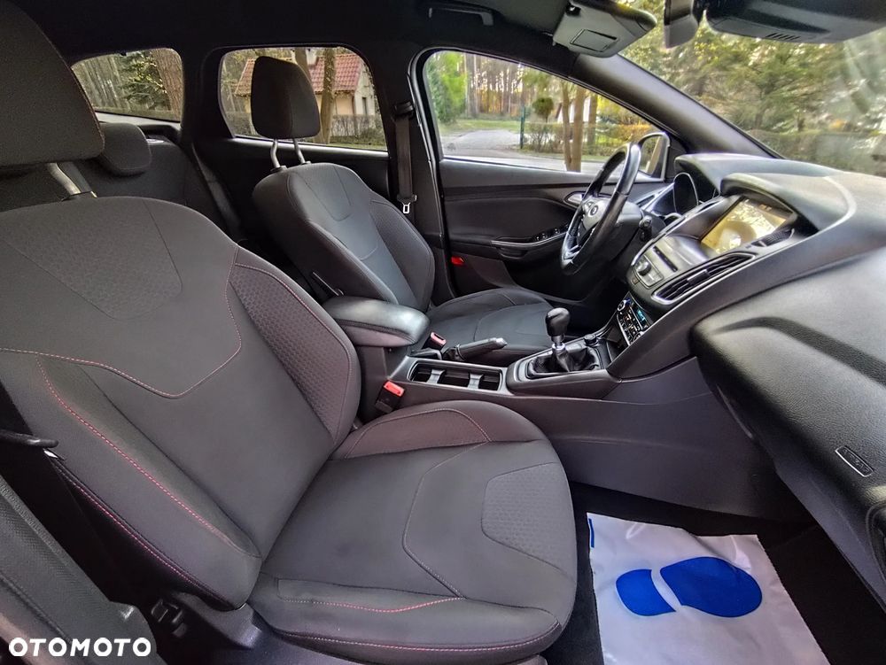 Ford Focus 2.0 TDCi ST-Line Black ASS - 30