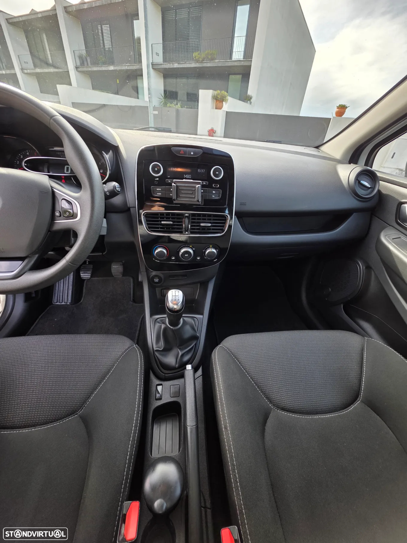 Renault Clio Van 1.5 dCi Zen - IVA Dedutível - 8