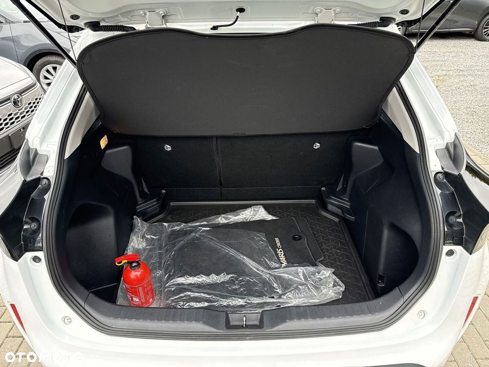 Toyota Yaris Cross Hybrid 1.5 Comfort - 29