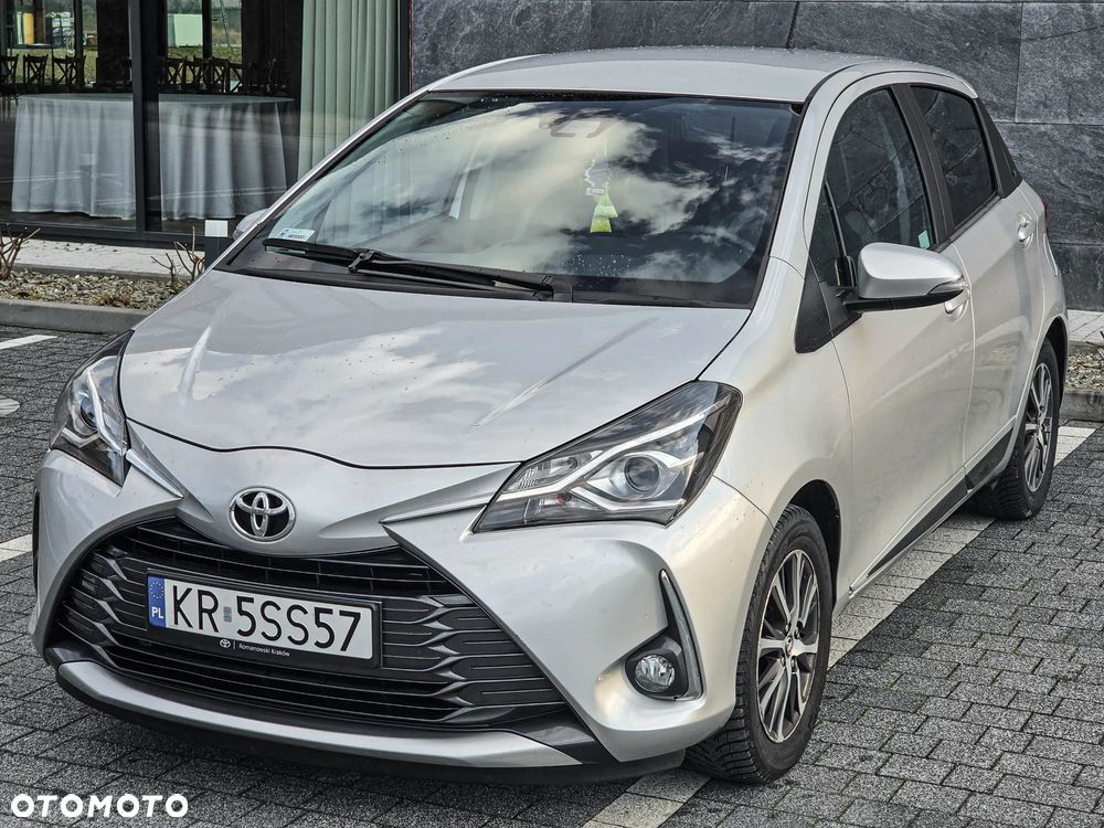 Toyota Yaris 1.5 Active - 8