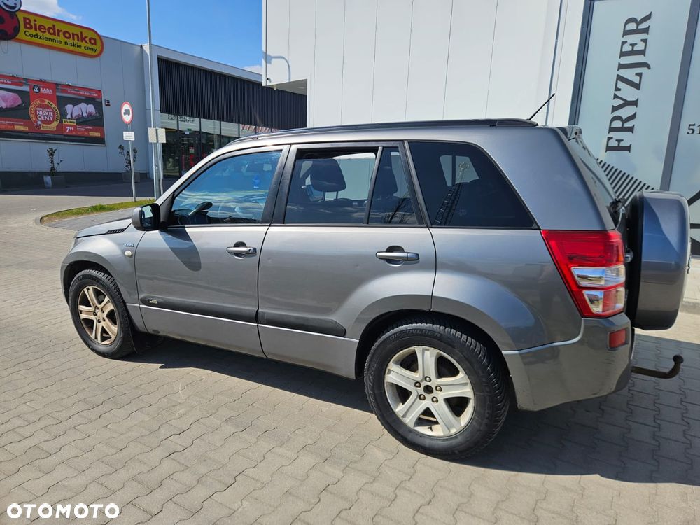 Suzuki Grand Vitara - 8