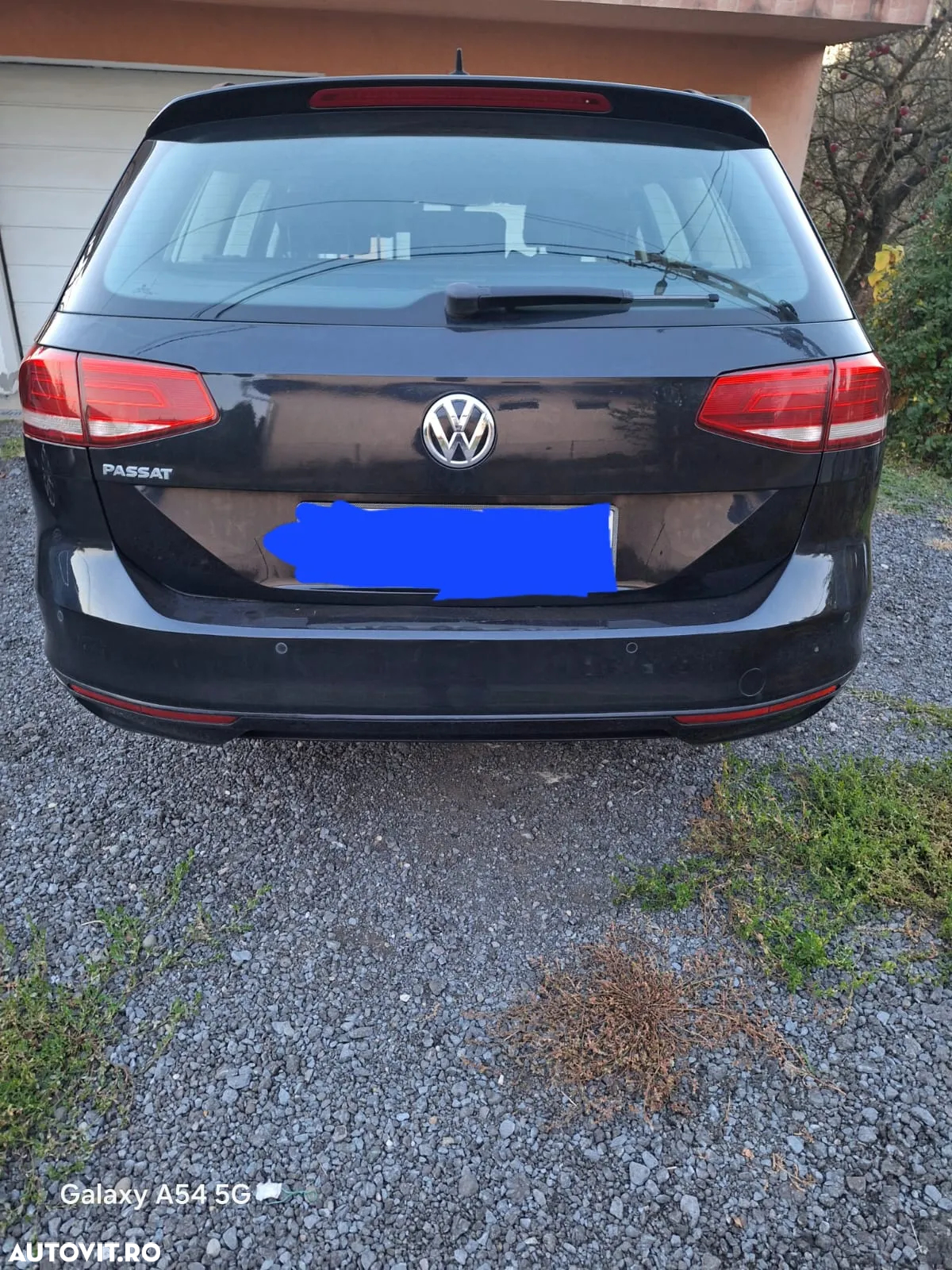 Volkswagen Passat - 2