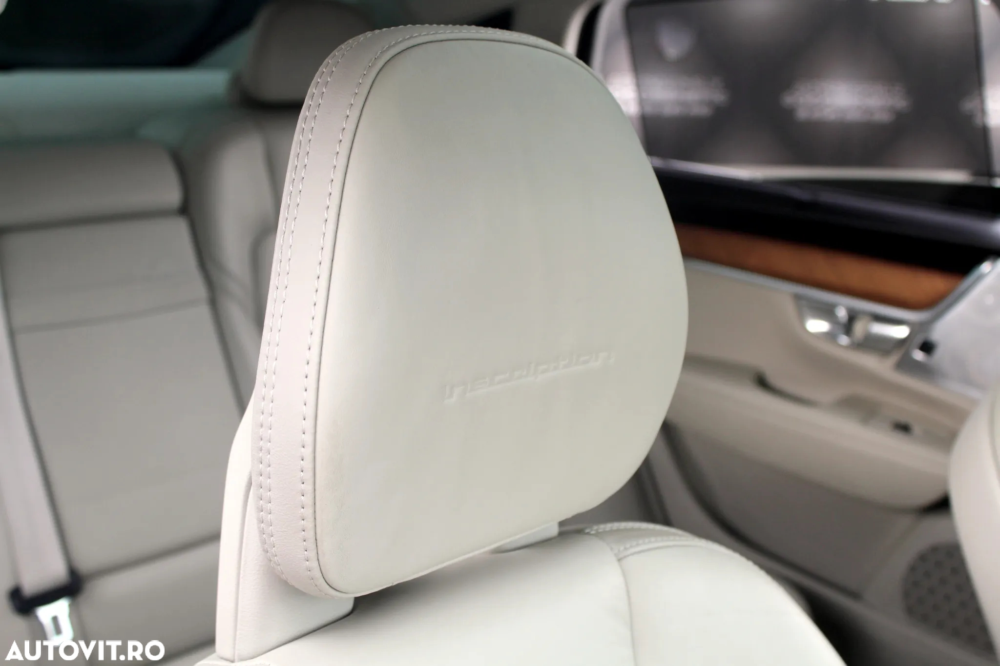 Volvo S90 D5 AWD Geartronic Inscription - 23