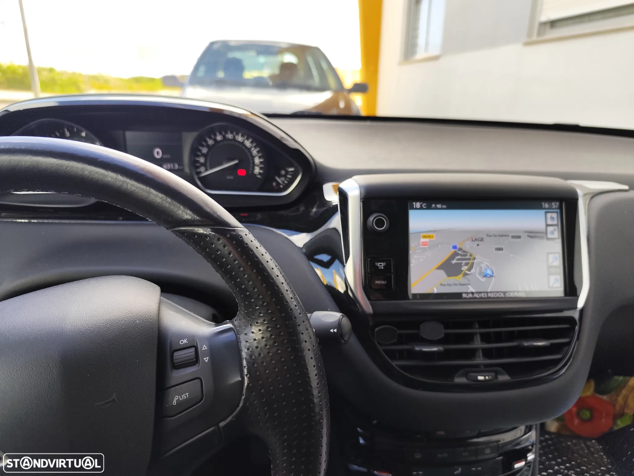 Peugeot 208 1.2 VTi Access - 10