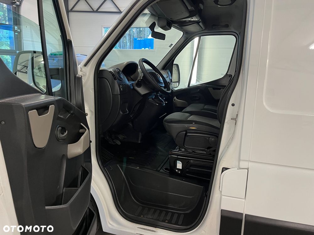 Opel Movano - 8