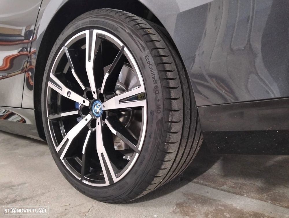 BMW 530 e xDrive Pack Desportivo M Pro - 34