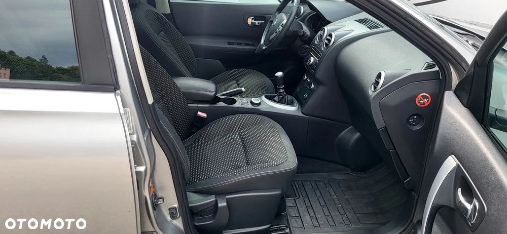 Nissan Qashqai 2.0 dCi 4 x 4 DPF acenta - 20