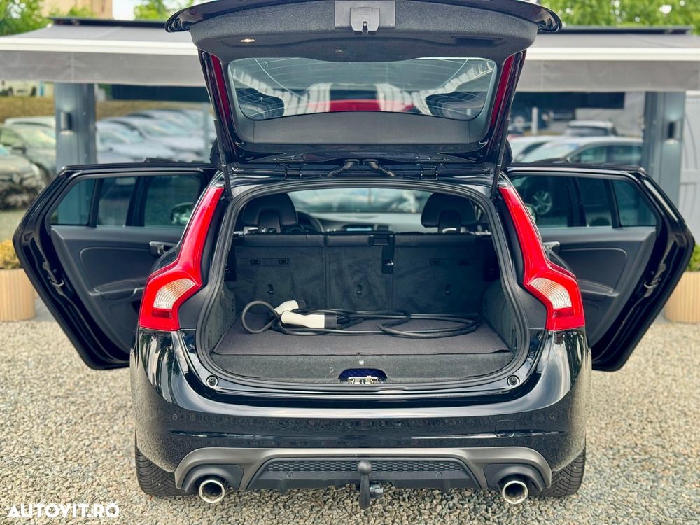 Volvo V60 D6 Twin Engine Geartronic RDesign - 26