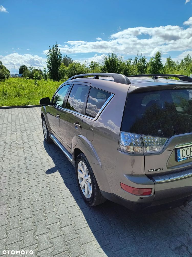 Mitsubishi Outlander 2.0 Intense + 2WD EU5 - 5
