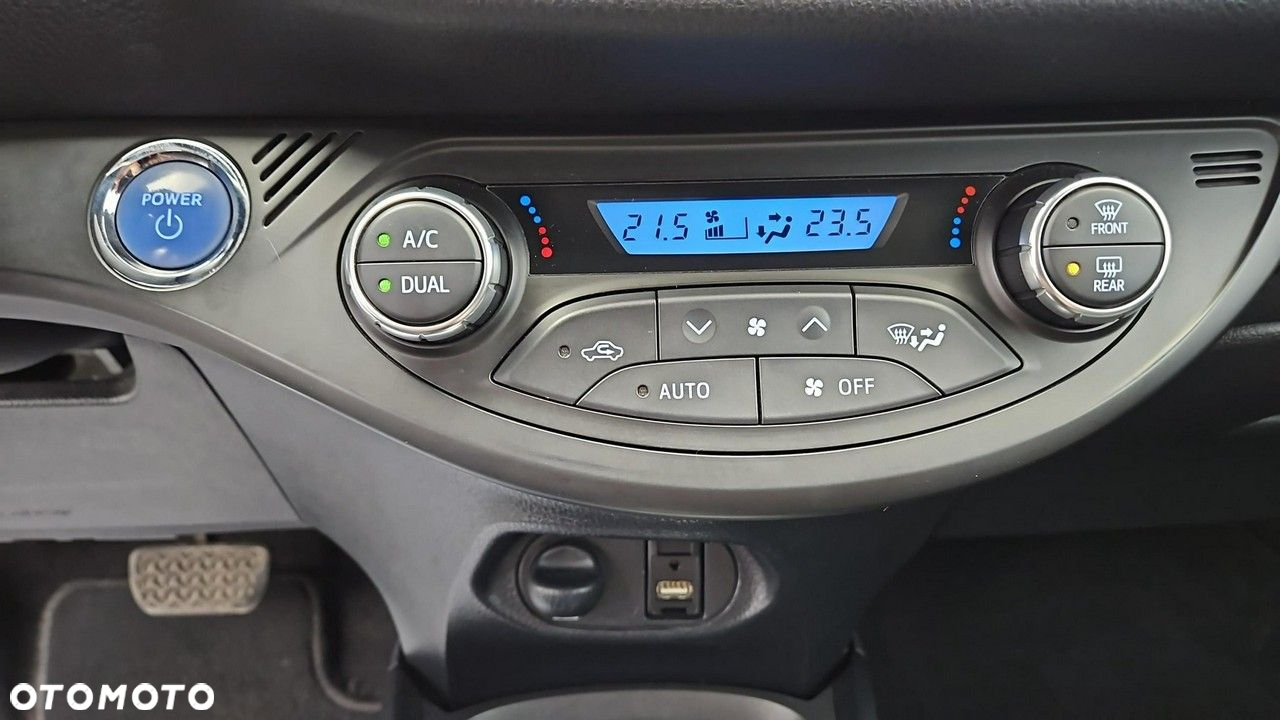 Toyota Yaris - 19