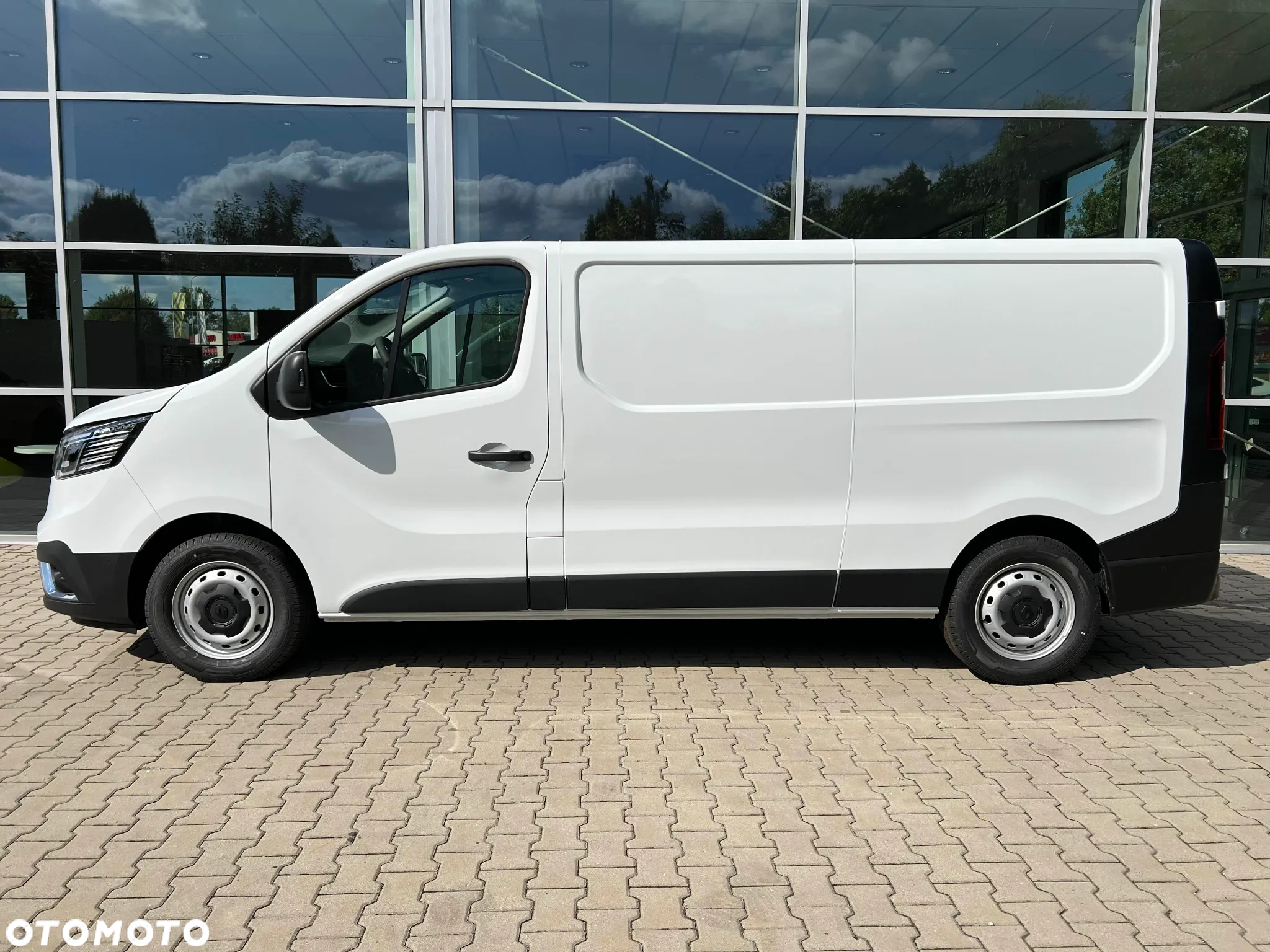 Renault Trafic - 10