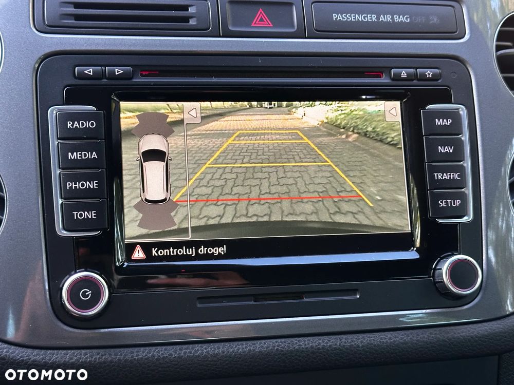 Volkswagen Tiguan - 16