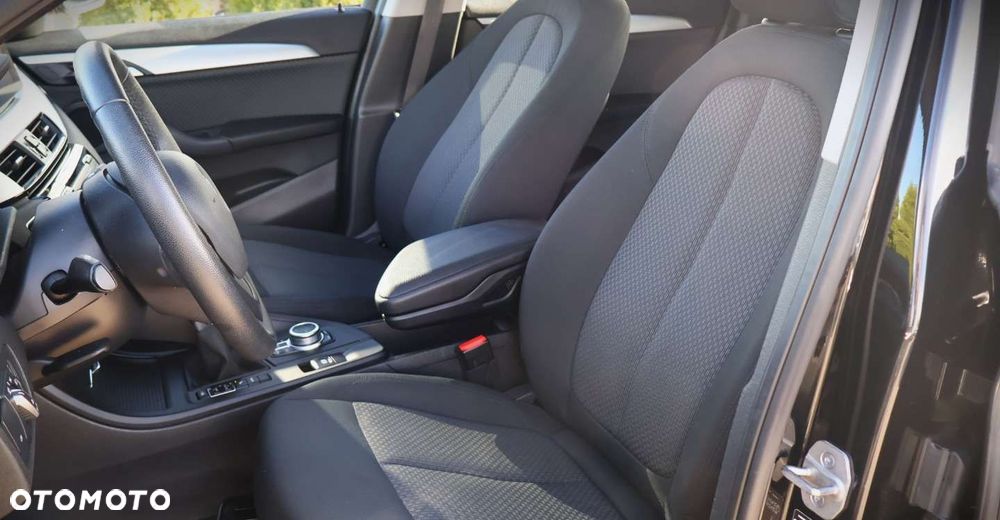BMW X1 - 13