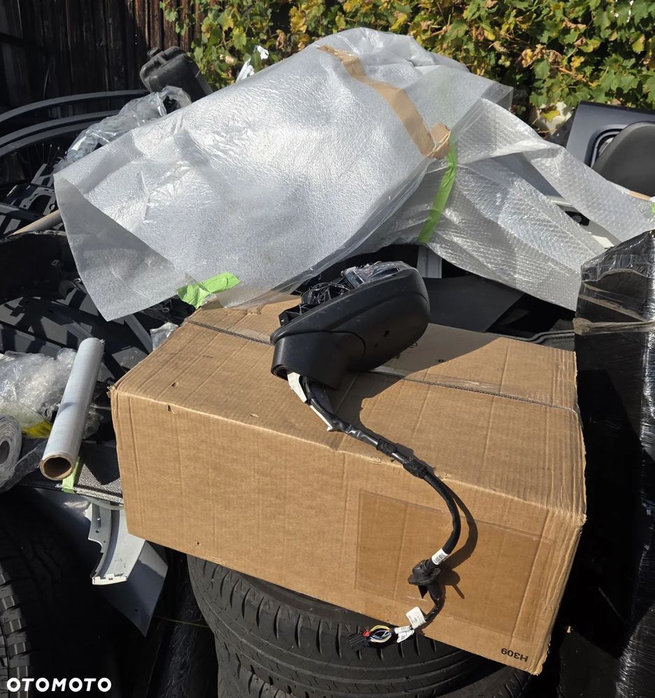 Lusterko lewe Audi A5 A-5 S5 III B10 8B1857409D 15 Pin - 1