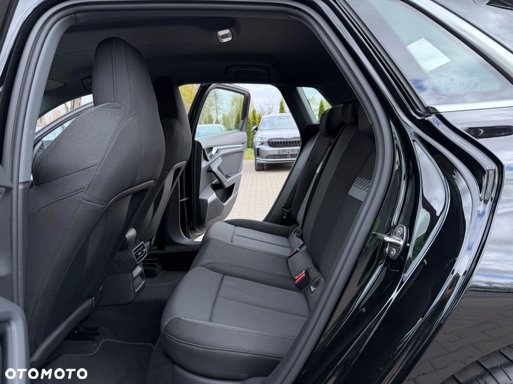 Audi A3 Sportback 35 TFSI S tronic - 34