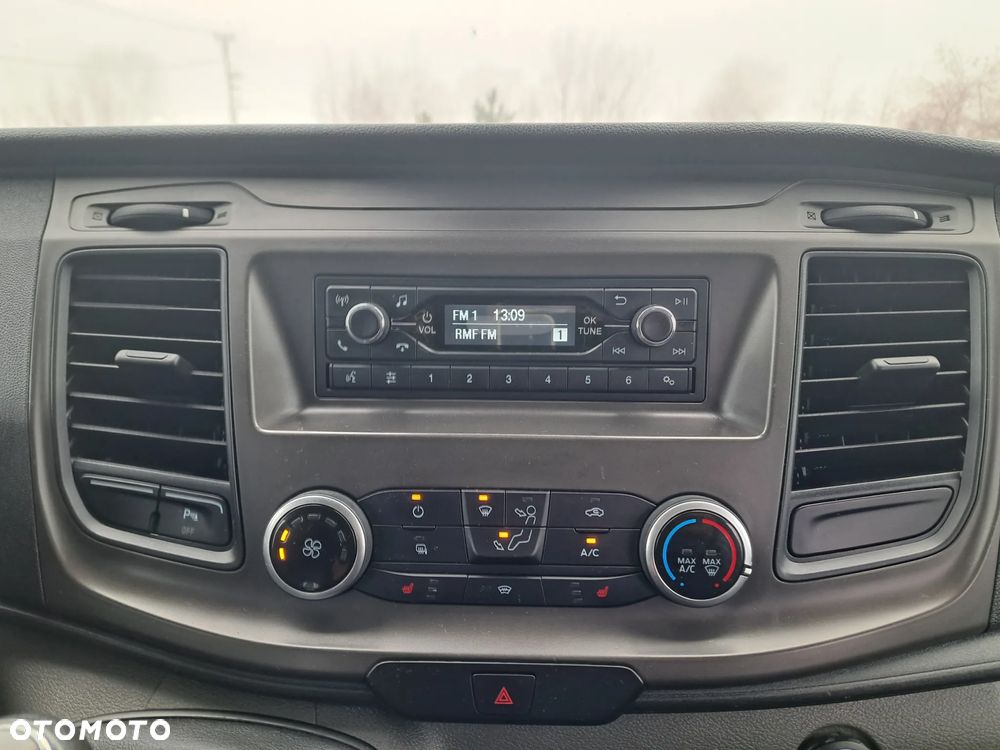 Ford Transit Custom 310 L2H1 Ambiente - 14