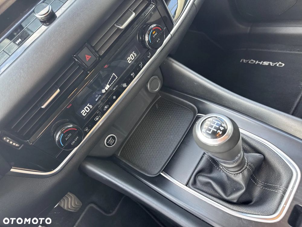 Nissan Qashqai - 16