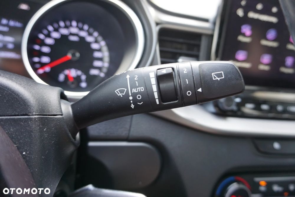 Kia Ceed 1.6 CRDi mHEV L Business Line DCT - 22