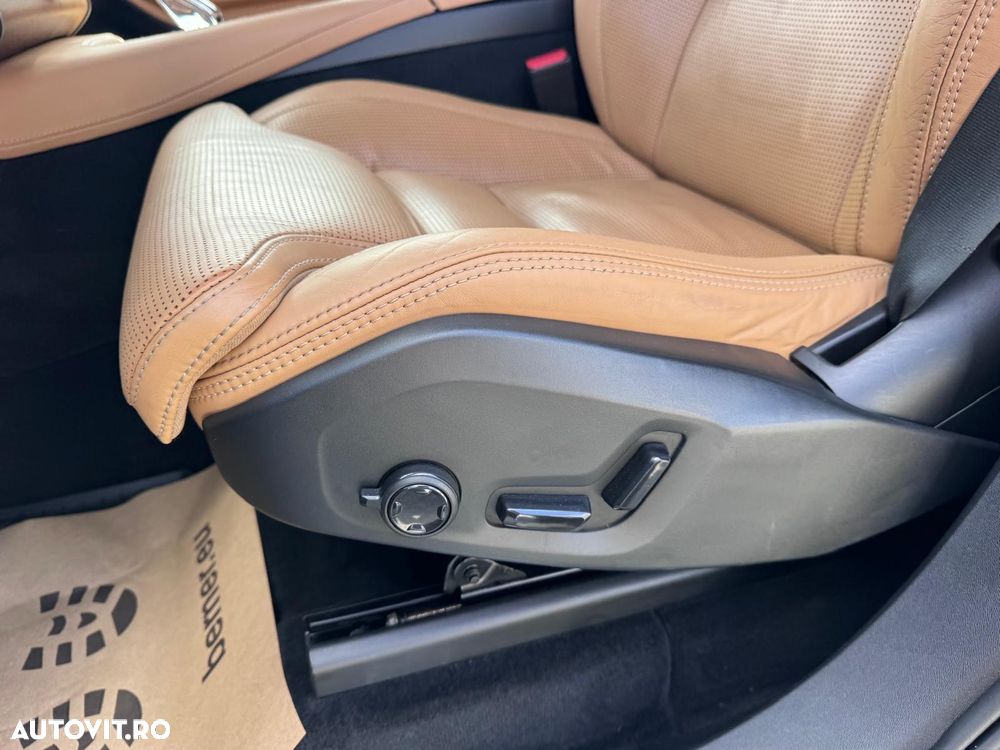 Volvo XC 90 T8 eAWD R-Design - 26