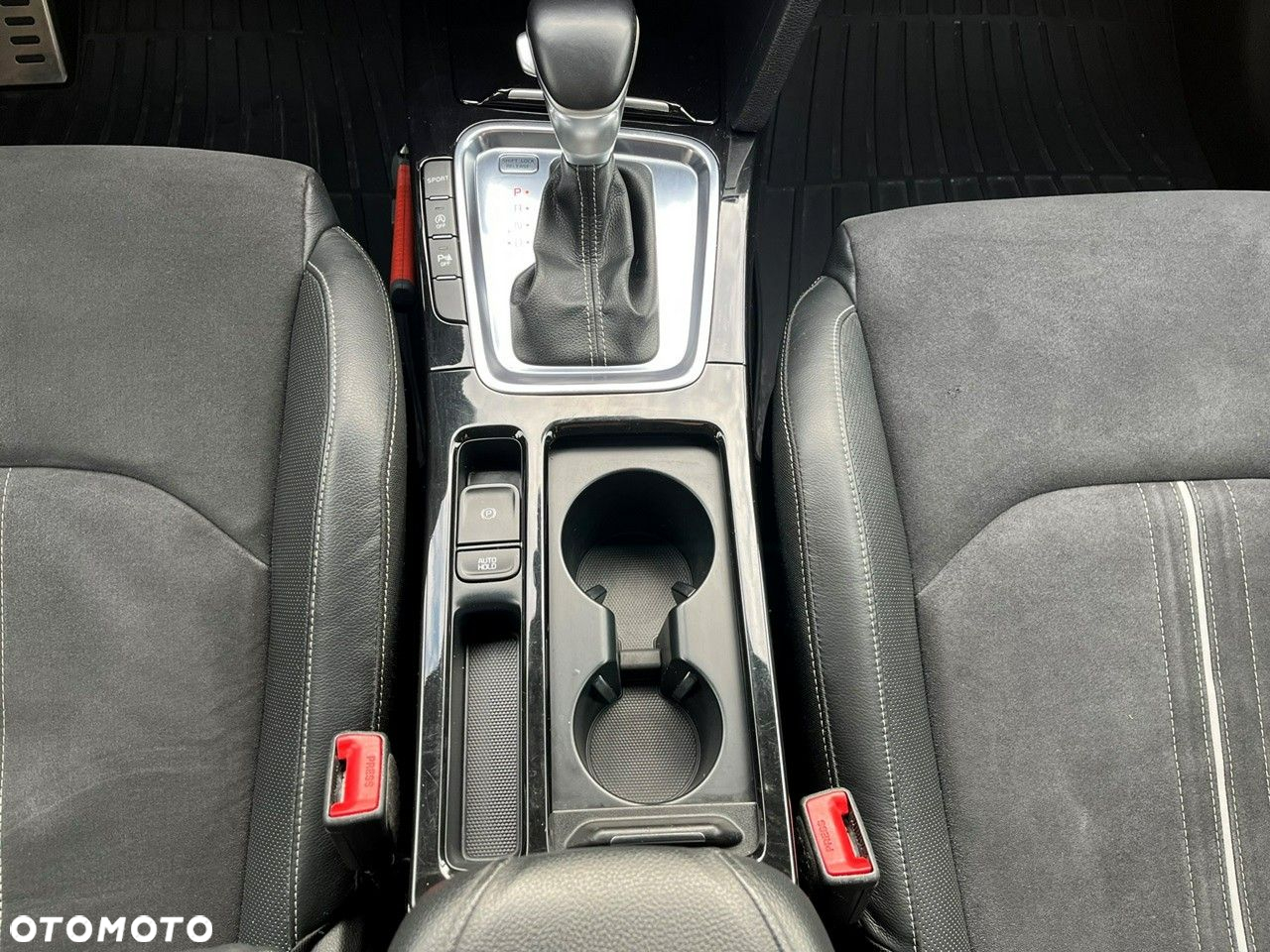 Kia ProCeed - 27